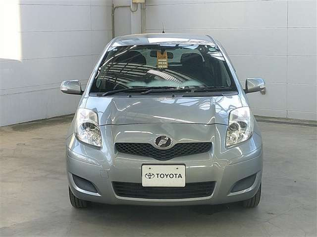 ヴィッツ1.0 F リミテッドII