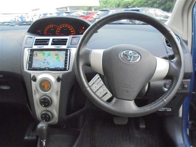 ヴィッツ1.3 I’ll