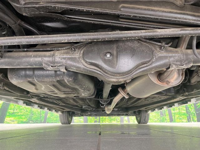 下回りがきれいなうちに、防錆加工の施工がオススメ。降雪地域はもちろん、沿岸部にお住いの方や、趣味でマリン・ウィンタースポーツをされる方にご好評いただいております。