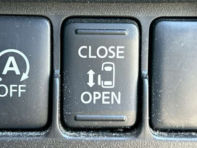 �y�d���X���C�h�h�A�z�h�A�̊J�������^�b�`�ōs�����Ƃ��ł��܂����֗��ȋ@�\�̈�ł��ˁ�