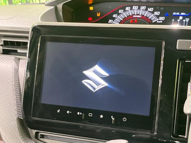 【大画面ナビ】人気の純正大型9インチナビを装備。存在感のある大画面はインパクト大!ナビ利用時のマップ表示は見やすく、テレビやDVDは臨場感がアップ!いつものドライブがグッと楽しくなります♪