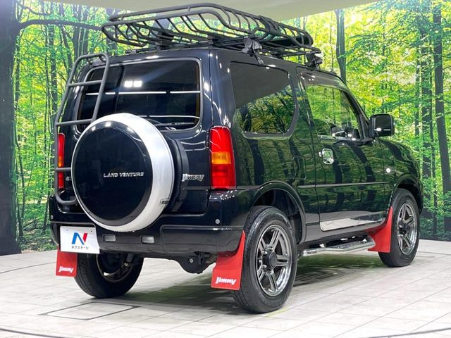 ☆全国のネクステージからお取り寄せが可能※!遠方の店舗に展示してあるクルマが気になる場合も、最寄りの店舗でご覧いただくことが可能です!是非私たちに要望をお聞かせください!※別途費用