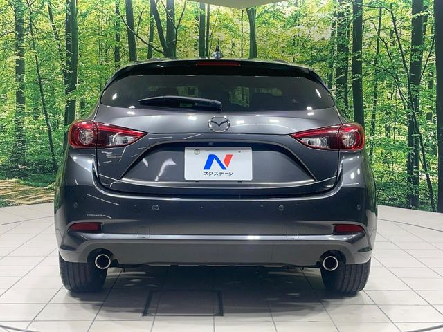 安心の最長10年・走行無制限保証(有償)をご用意。保証内容も充実はもちろん、無料点検&オイル交換や、年中無休の全国・24時間ロードサービスも付帯されておりますのでご安心下さい。