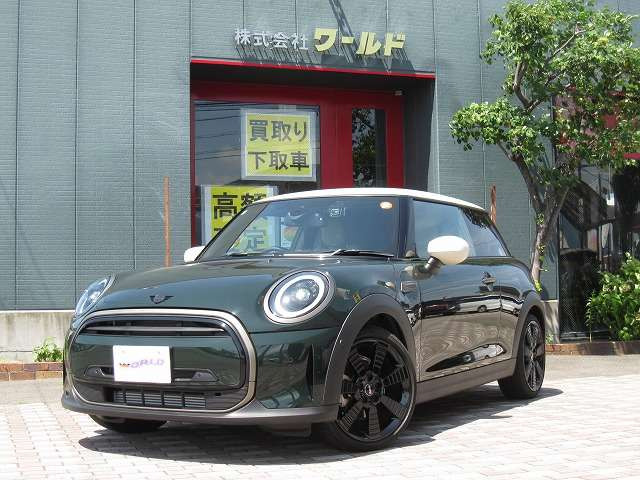 ミニクーパー レゾリュート エディション DCT