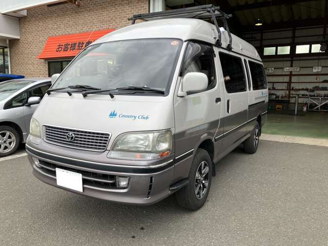 ハイエースキャンピング