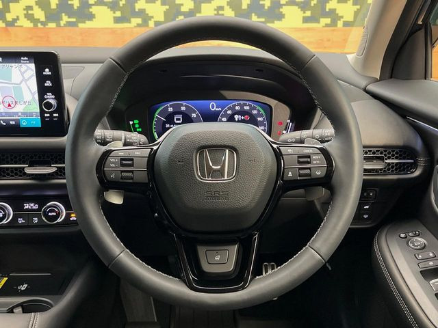 �y�����v�����X�e�A�����O�z�㎿�Ȋv���g�p���邱�ƂŁA��ɂ����������݂ƂĂ��^�]���₷���n���h���ł���