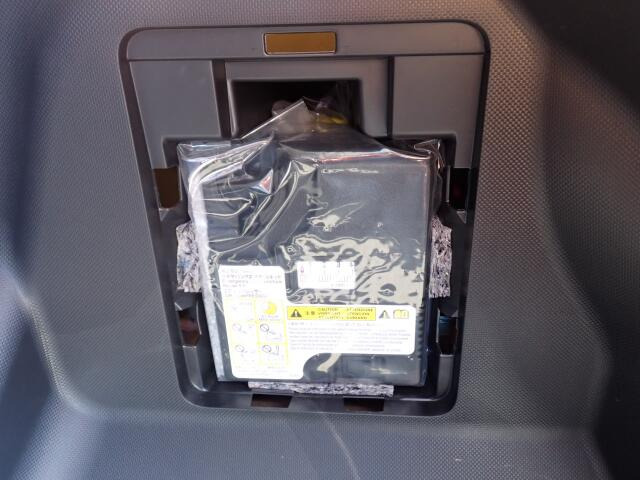 �p���N�C���L�b�g���t���Ă܂�.