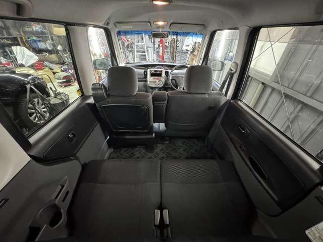 ☆買い取り・下取り歓迎☆今までお使いになっていたお車だから・・・ご希望金額の意向に沿えるように取り組んでおります!