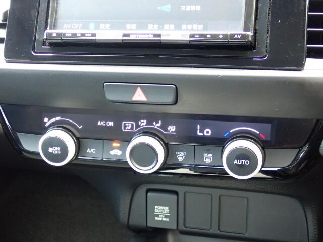 �I�[�g�G�A�R�������B���x�ݒ肪�o���āA�������K�ł���B