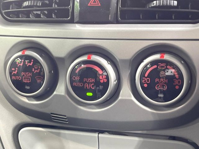 �y�I�[�g�G�A�R���z��x���D�݂̉��x�ɐݒ肷��΁A�ԓ��̉��x�����m�����ʂ≷�x�������Œ����B����&hellip;����&hellip;�Ɖ��x���X�C�b�`���������K�v�͂���܂���B���K�Ȏԓ���Ԃɂ͕K�{�̋@�\�ł��ˁ�