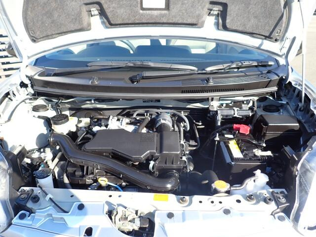 エンジンルームは綺麗ですよ。機関機構系も良好です。納車前に点検整備も行います。