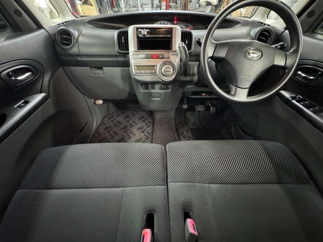 ☆納車前の全車対象に法定点検を実施☆エンジンオイル・エレメント交換、下廻りシャーシブラック塗装、他点検時に交換が必要なものは交換し納車致します。