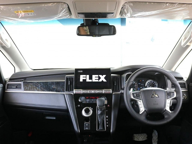 デリカD:52.2 ブラック エディション 4WD