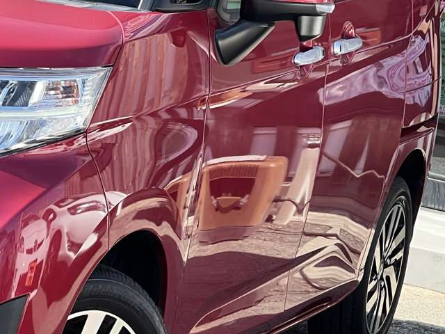 メンテナンスパックを同時加入していただくと、お得にオイル交換♪ お得に点検♪お得に車検♪まで整備工場、板金工場完備のフレンズに安心してお任せください!!