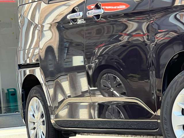 弊社は、お客さまのニーズにお応え出来るよう、豊富な車種を取り揃えております。お乗り換えの際も、是非、よろしくお願いいたします。