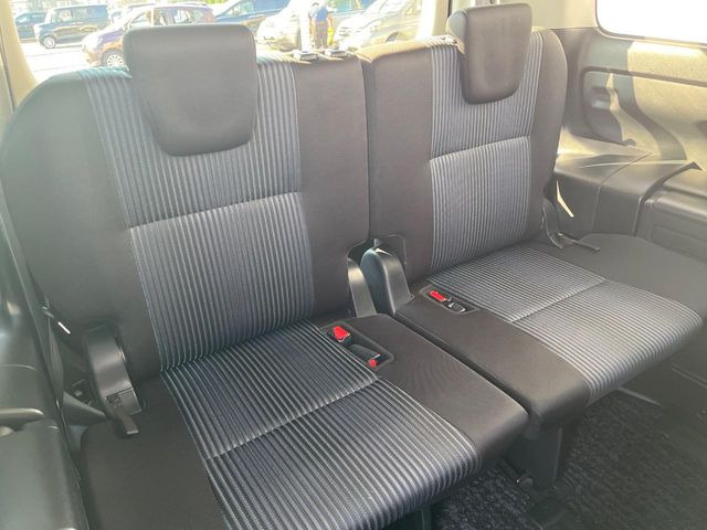 3��ڃV�[�g�͂�������ԗǍD����l�ł��������ƍ����Ē����܂��̂ŁA��l���ł̂��o���������N���N�ł��􂲉Ƒ��ŁA�C�̒m�ꂽ���ԂŁA�h���C�u�ɍs���̂��y���݂ł��ˁ�