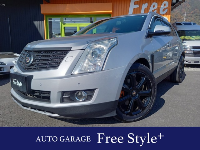 SRXクロスオーバープレミアム 4WD