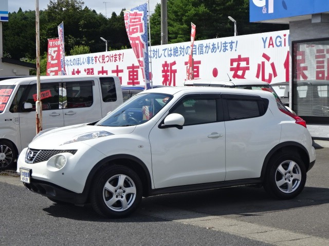 ジューク1.6 16GT FOUR タイプV 4WD