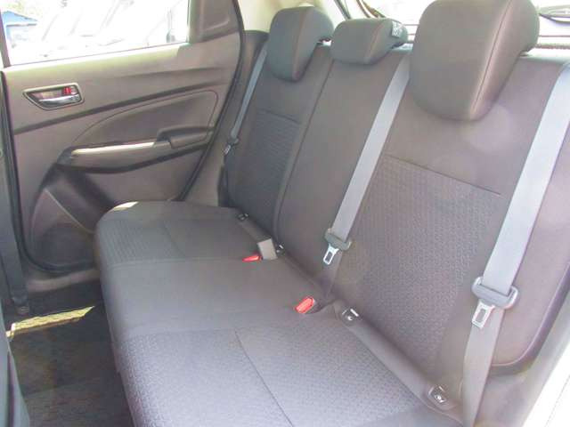 �{�������������肪�Ƃ��������܂��B������̎ԗ��f�ڒ��݌ɂ���!!�����X�̍ۂ͂��A�����肢�v���܂��B