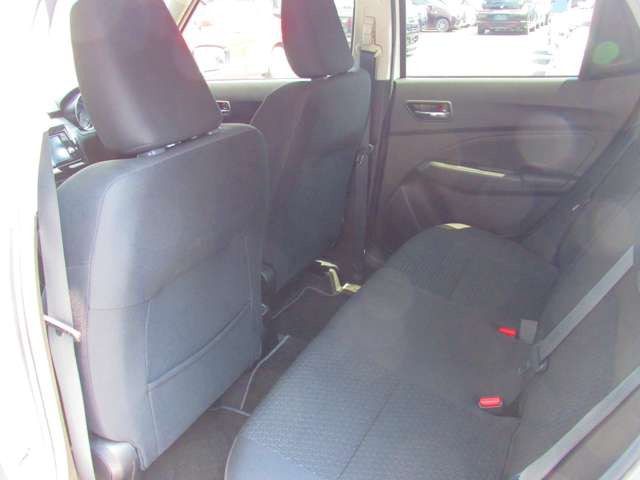 �{�������������肪�Ƃ��������܂��B������̎ԗ��f�ڒ��݌ɂ���!!�����X�̍ۂ͂��A�����肢�v���܂��B