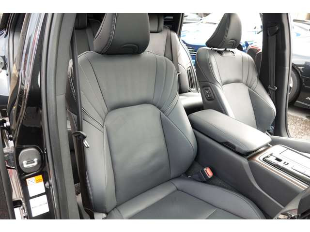 �v���~�A���i�b�p�[�u���b�N���U�[�V�[�g �V�[�g�x���`���[�V����(Hot&Cool) �������[�t���p���[�V�[�g�B