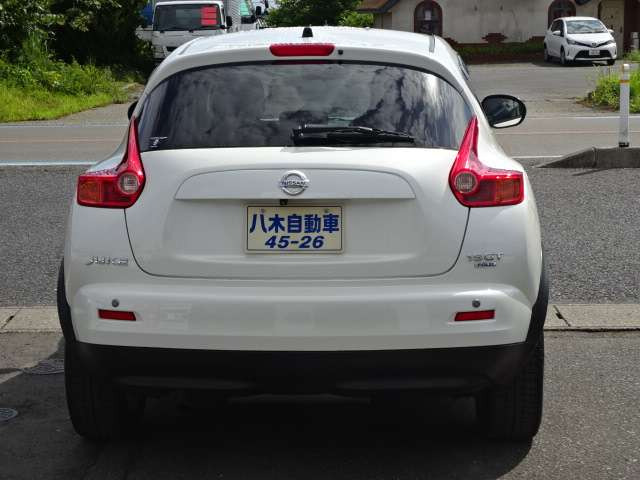 ジューク1.6 16GT FOUR タイプV 4WD