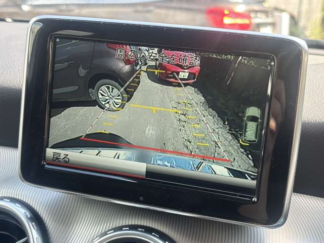 �o�b�N�J�����t���Ȃ̂Œ��Ԃ����ȕ��ɂ��������߂ł��B