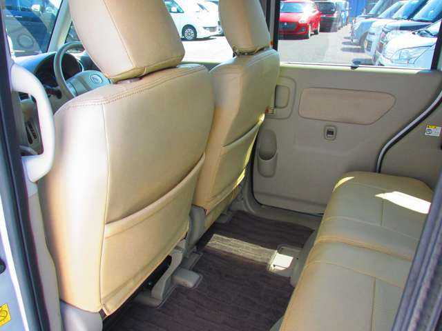 �{�������������肪�Ƃ��������܂��B������̎ԗ��f�ڒ��݌ɂ���!!�����X�̍ۂ͂��A�����肢�v���܂��B