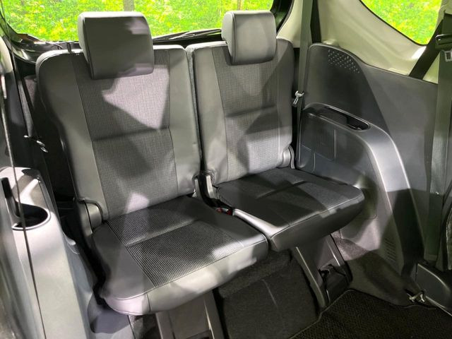 3��ڃV�[�g�͂�������ԗǍD����l�ł��������ƍ����Ē����܂��̂ŁA��l���ł̂��o���������N���N�ł��􂲉Ƒ��ŁA�C�̒m�ꂽ���ԂŁA�h���C�u�ɍs���̂��y���݂ł��ˁ�