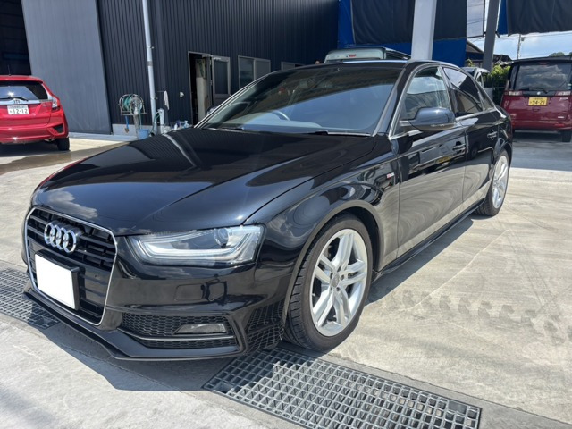 A42.0 TFSI Sラインパッケージ
