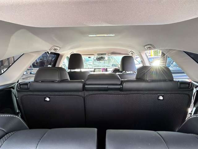 ���X�܂œ��ЃX�^�b�t���S�����߂Ĕ��������e�i���X�v���܂�!