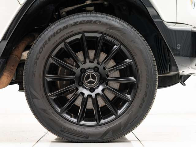 Gクラスの販売実績がおよそ500台を超えるお店「アペルタ名古屋」。ゲレンデのことは是非お任せください。各モデルの取り扱いや注文販売、カスタム(ドレスアップ)全般も承っております。