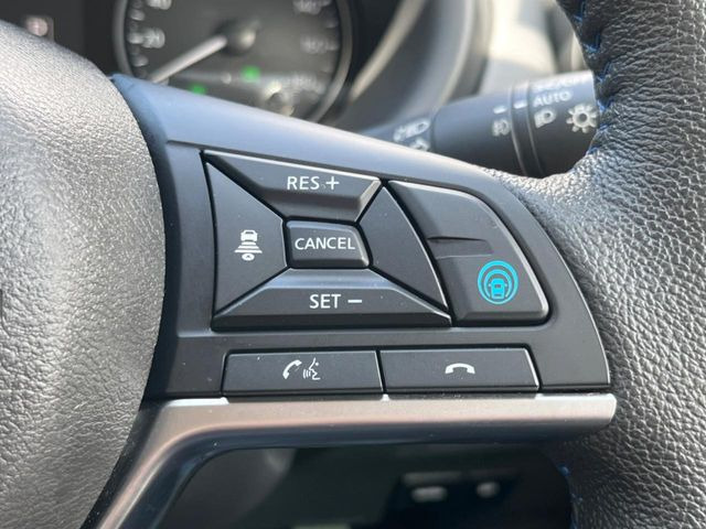 �y�v���p�C���b�g�z�������H�ł̒��������s���y��!!�a�؎��Ə��񑖍s�̃V�[���ŁA�A�N�Z���E�u���[�L�E�X�e�A�����O�������Ő��䂵�A�������^�]�̕��S���y�����Ă���܂���