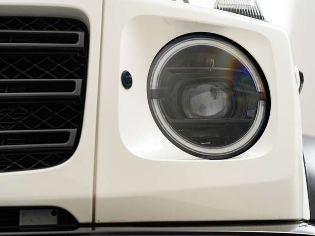 【 アフターパーツ 】カスタムはもちろん色だけではありません。WALD、MANSORY、BRABUS、ARTといった名立たるメーカー様のパーツ取付もご納車までに実施。オリジナリティ溢れる一台を一緒に作り上げませんか?