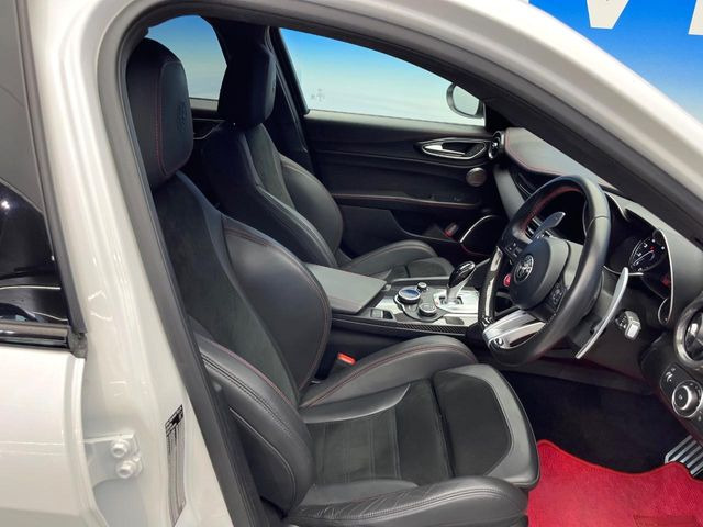 ���V�[�g�̎g�p��:�j��E�ւ�������Ȃ��A�����̒ʂ肫�ꂢ�ȏ�Ԃ��ێ����Ă���܂��B�܂��A�����N���[�j���O�E�R�[�e�B���O�����p�����������܂��B