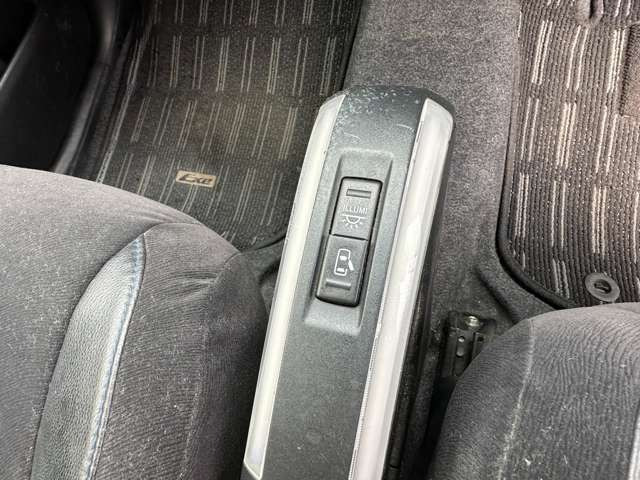 �X�^�b�t�ꓯ���q�l�̂����X�A���₢���킹��S��肨�҂����Ă���܂�!