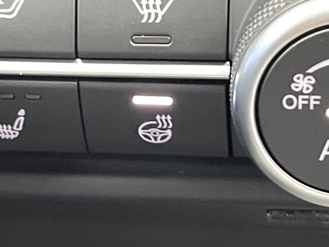 ���t�����g�V�[�g�q�[�e�B���O:�^�]�ȁE����ȋ��ɎO�i�K�Œ��߂��\�ȃV�[�g�q�[�^�[�𑕔����Ă���܂��B�G�߂��킸���K�ɂ��g�p���������܂��B