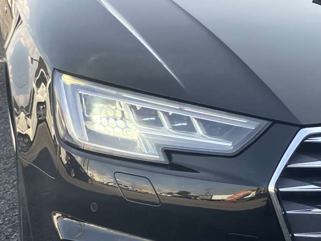 A4アバント2.0 TFSI クワトロ Sラインパッケージ 4WD