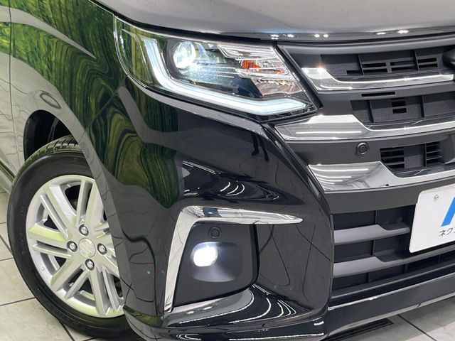 【純正○○インチアルミホイール】外観にマッチした純正アルミホイールを装着しております。各種社外アルミホイールや、スタッドレスタイヤも取扱いしております。是非ご相談ください♪