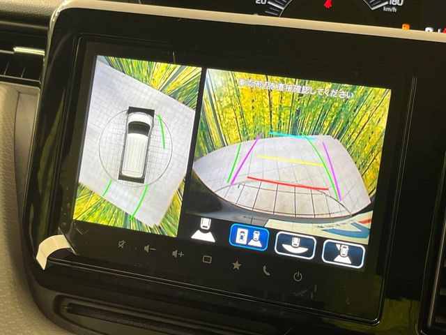 【全方位モニター用カメラ】専用のカメラにより、上から見下ろしたような視点で360度クルマの周囲を確認することができます☆死角部分も確認しやすく、狭い場所での切り返しや駐車もスムーズに行えます。