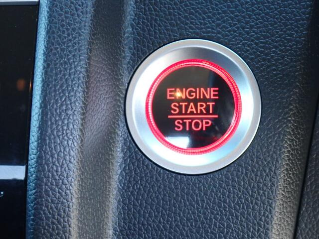 プッシュスタートでエンジン始動♪