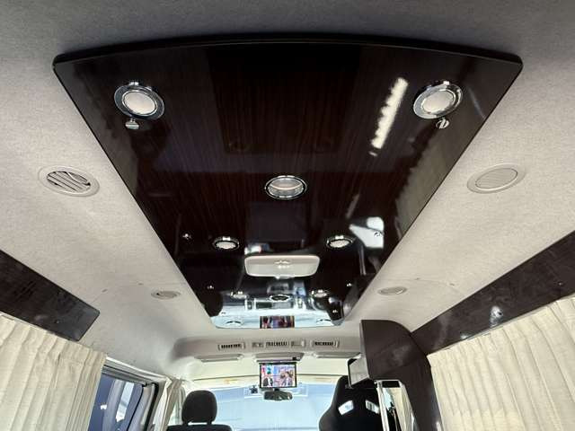 ���Д��H��E���^�ǎw�萮���H����������Ă���܂��B�[�Ԏ��̓_���E�����ɂ������S��������