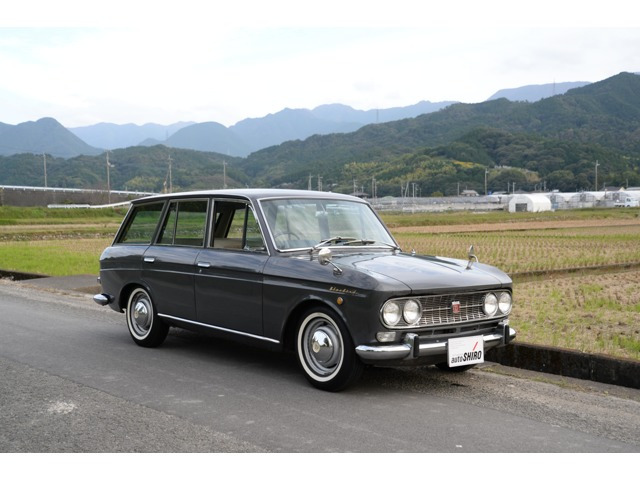 ダットサンブルーバード