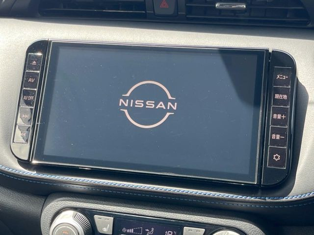 �y���ʃi�r�z�l�C�̑�^9�C���`�i�r�𑕔��B���݊��̂�����ʂ̓C���p�N�g��!�i�r���p���̃}�b�v�\���͌��₷���A�e���r��DVD�͗Տꊴ���A�b�v!�����̃h���C�u���O�b�Ɗy�����Ȃ�܂���