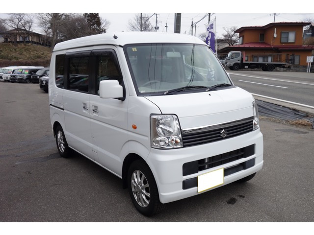 エブリイワゴンウィズ 車いす移動車 リヤシート付 電動固定式 4WD