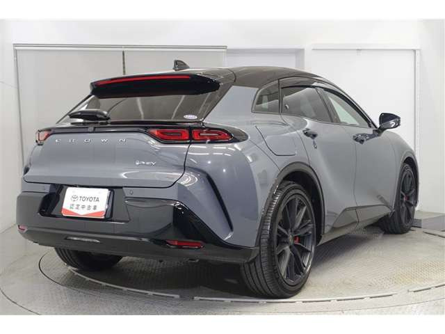 クラウンスポーツ2.5 RS E-Four 4WD