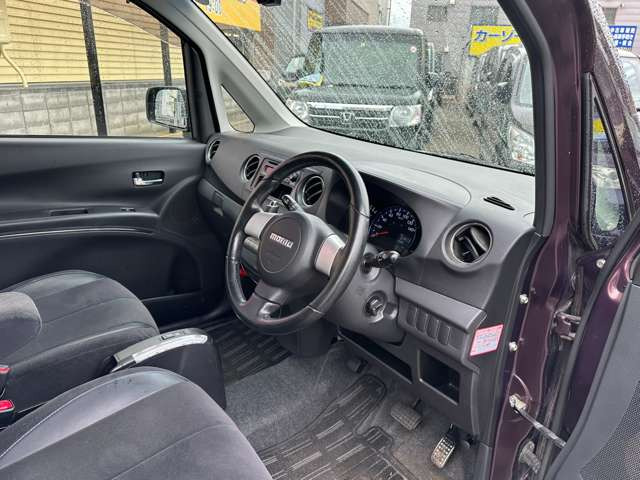 ���̋Ǝ҂ɂ������ې􂢁A�V�[�g�̃^�o�R�Ȃǂɂ��R�Q���̃��y�A��(�L��)�������Ă���܂��B