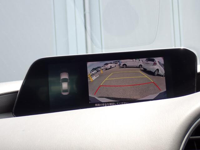 �o�b�N�J�����������Ă���܂��B���Ԏ��ɑ�ϖ��ɗ����܂�������Ԃ����ȕ��ɂ��֗��@�\�ł���