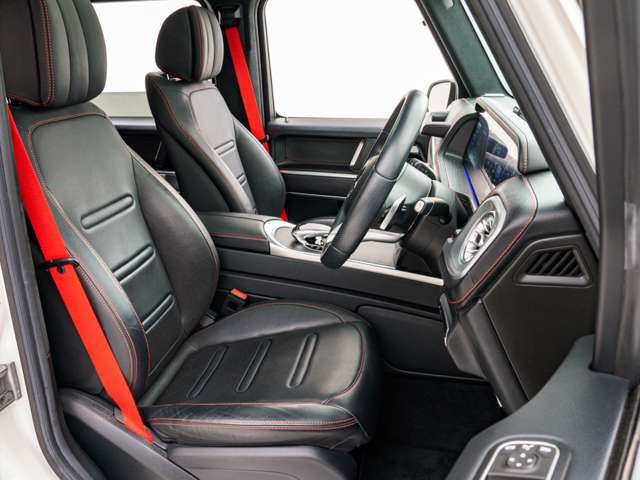 【 お客様のカーライフをサポート 】わたくしたちが目指すのはお客様との長いお付き合い。決して無理せず、無理させず。リセールを意識することで、リズムよくお車を乗り次いでいけるようお手伝い致します。