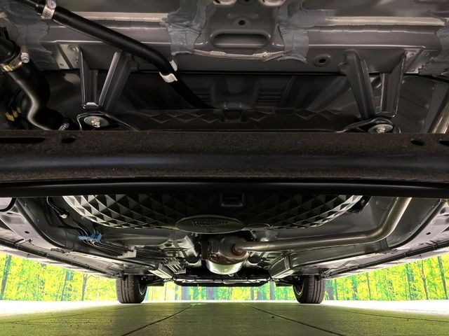 下回りがきれいなうちに、防錆加工の施工がオススメ。降雪地域はもちろん、沿岸部にお住いの方や、趣味でマリン・ウィンタースポーツをされる方にご好評いただいております。